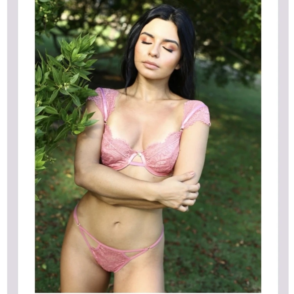 Bras and panty Lingerie Emilia